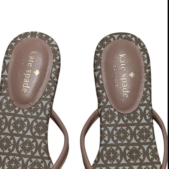 Kate Spade New York Mystic Bow Thong Sandals, Tan and Pink, Size 8 1/2 - Picture 3 of 4